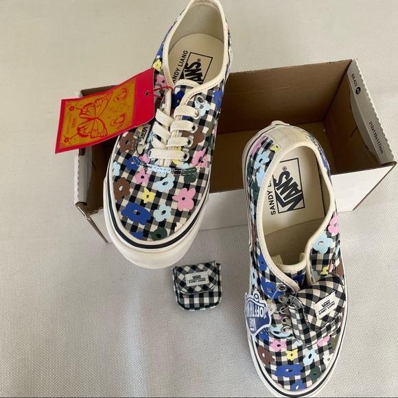 Vans x Sandy Liang Authentic 44 - One of a Kind! - Picture 12 of 14